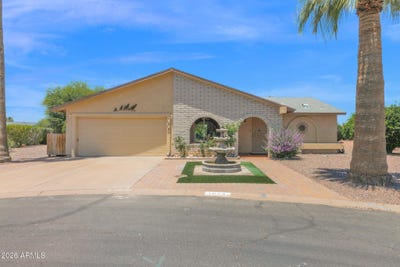 /international/us/1014-s-80th-street-mesa-az-110108552075/