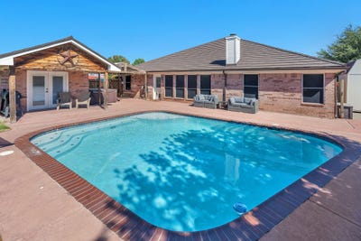 /international/us/229-willow-creek-drive-weatherford-tx-110120509580/