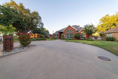 /international/us/2605-twin-oaks-vernon-tx-110120533114/