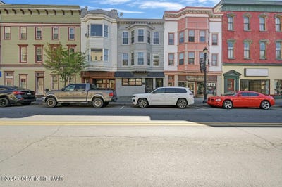 /international/us/126-128-e-broad-street-tamaqua-pa-110102529368/