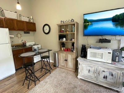 /international/us/159-southwood-shores-drive-lake-ozark-mo-110101331821/?lang=zh-tw