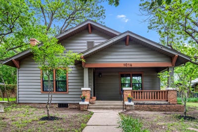 /international/us/1014-bolivar-street-denton-tx-110107398489/