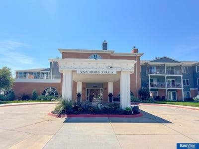 /international/us/3001-s-51st-street-court-lincoln-ne-110100929330/?lang=en