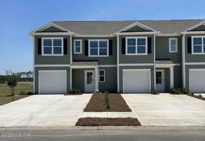 /international/us/3727-majesty-drive-castle-hayne-nc-110108552495/