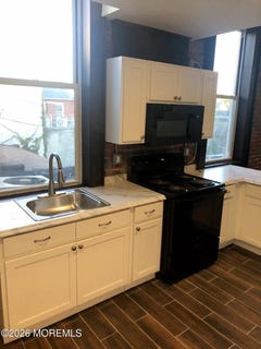 /international/us/36-w-front-street-keyport-nj-110108639602/