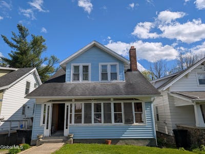 /international/us/18-griswold-avenue-troy-ny-110107984867/