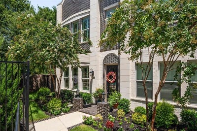 /international/us/400-crockett-circle-roanoke-tx-110101300459/