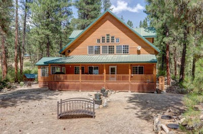 /international/us/12-larch-circle-idaho-city-id-110107378755/