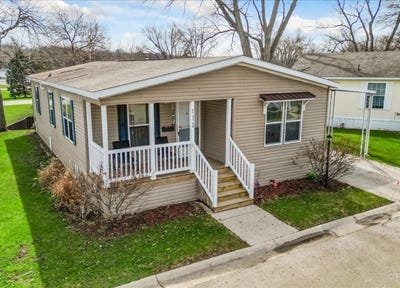 /international/us/173-northshore-road-elgin-il-110108339855/