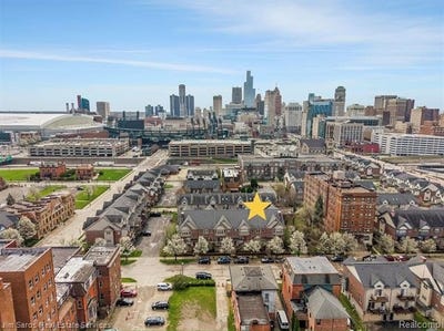 /international/us/86-adelaide-street-detroit-mi-110107380438/