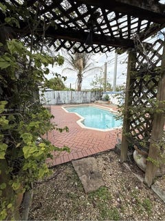 /international/us/1020-sw-81st-terrace-north-lauderdale-fl-110108913224/