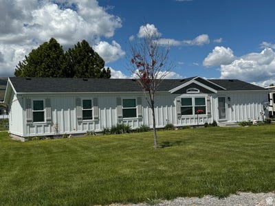 /international/us/810-n-2300-w-tremonton-ut-110108569705/