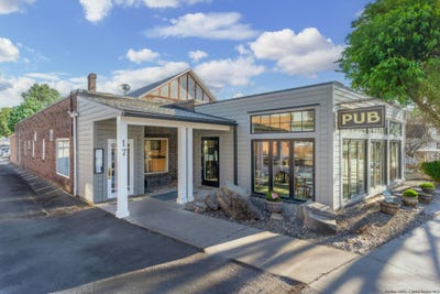 /international/us/17-mill-hill-road-woodstock-ny-110098657737/?lang=zh-cn