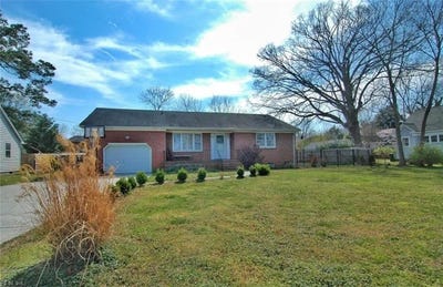 /international/us/1751-fontainebleau-crescent-norfolk-va-110107721910/