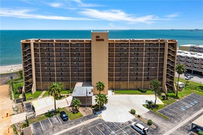 /international/us/4000-surfside-boulevard-corpus-christi-tx-110108450448/