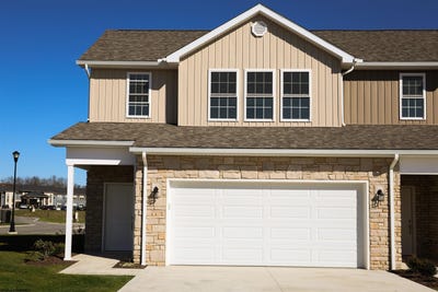 /international/us/143-willow-oak-drive-bridgeport-wv-110103581816/