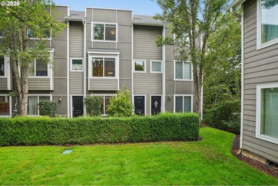 /international/us/17271-sw-whitley-way-beaverton-or-110119730038/