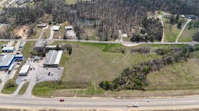 /international/us/w-chambers-dr-booneville-ms-110106719375/