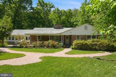 /international/us/3917-malcolm-ct-annandale-va-110108096540/