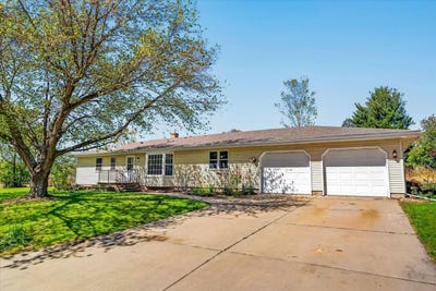 /international/us/3003-marvin-court-cross-plains-wi-110107880712/