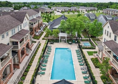 /international/us/3920-forester-boulevard-auburn-hills-mi-110108872306/