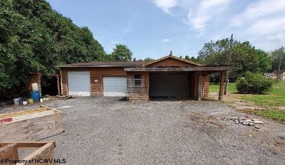 /international/us/775-e-dailey-road-beverly-wv-110103307060/