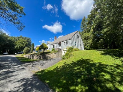 /international/us/62-highland-avenue-st-johnsbury-vt-110110056786/