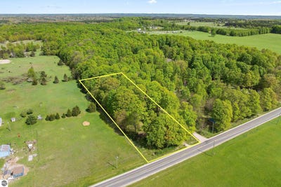 /international/us/2799-lake-ann-road-interlochen-mi-110108234127/