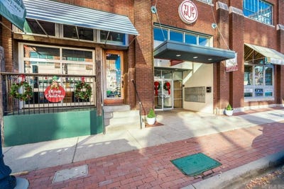 /international/us/423-e-3rd-street-little-rock-ar-110097974387/