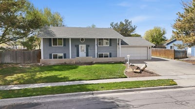 /international/us/12454-s-1450-w-riverton-ut-110106172835/