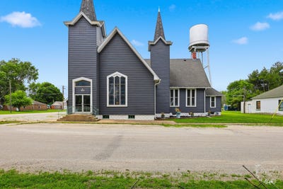/international/us/185-s-ames-street-cabery-il-110108268247/