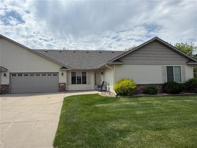 /international/us/120-palmer-path-mankato-mn-110106769994/