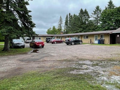 /international/us/1107-3rd-ave-park-falls-wi-110100504983/