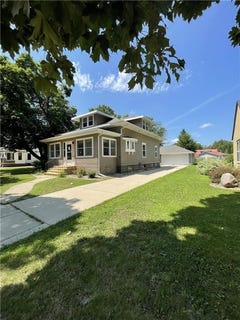 /international/us/1011-6th-avenue-mountain-lake-mn-110101717599/