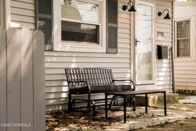 /international/us/1730-newman-street-belmar-nj-110100831757/