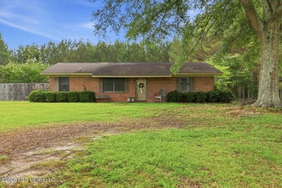 /international/us/873-bryan-road-walnut-grove-ms-110108548128/