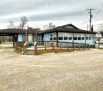 /international/us/167-third-st-perrysville-oh-110104017077/