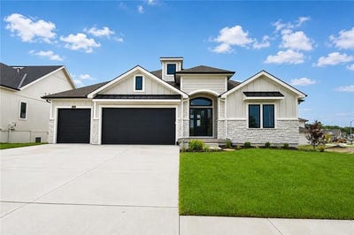 /international/us/8312-ne-76th-terrace-kansas-city-mo-110100721209/