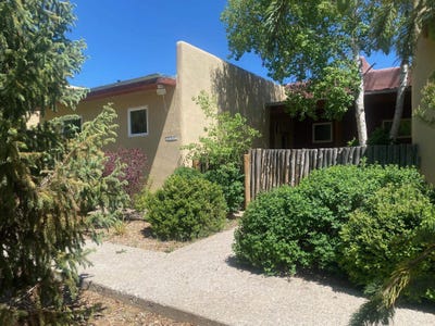 /international/us/331-a-randall-lane-taos-nm-110107848368/