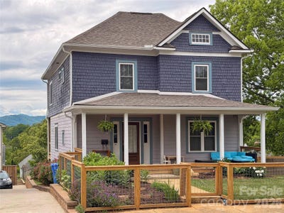 /international/us/17-ora-street-asheville-nc-110108073093/