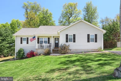 /international/us/680-chestnut-hill-road-hanover-pa-110108148985/
