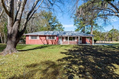 /international/us/9379-s-us-hwy-129-trenton-fl-110105874923/