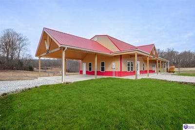 /international/us/1096-eastview-road-cecilia-ky-110104452493/