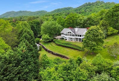 /international/us/498-old-dyer-road-hayesville-nc-110099397588/