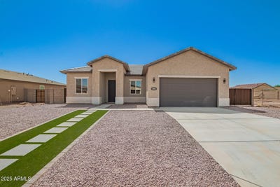 /international/us/14861-s-capistrano-road-arizona-city-az-110098619096/