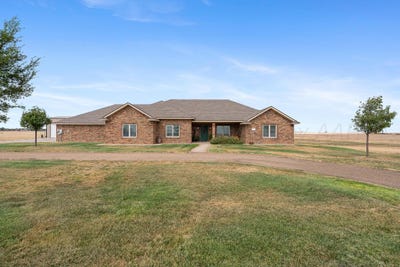 /international/us/6599-county-road-37-vega-tx-110110016042/
