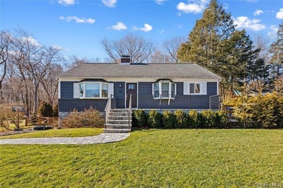 /international/us/44-oakridge-road-north-salem-ny-110108452353/