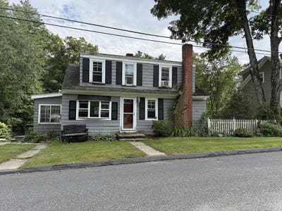 /international/us/16-charlton-st-sturbridge-ma-110120001325/