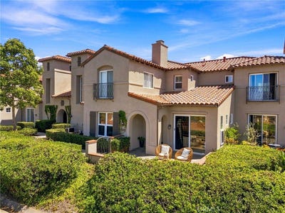 /international/us/14-teramo-court-newport-coast-ca-110110010518/
