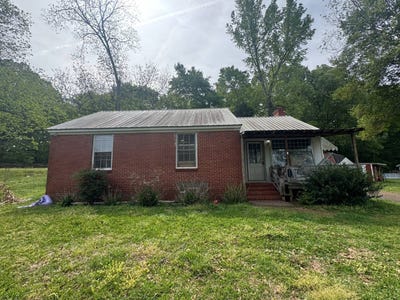 /international/us/5035-pleasant-hill-rd-bessemer-al-110107080365/